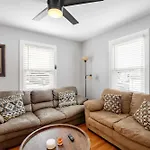 Charming Home Near Churchill Ds And Expo Center